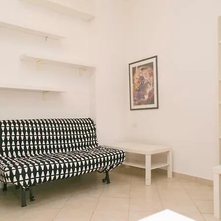 Apartment Comfortable And Charming Studio In Umbria Milan