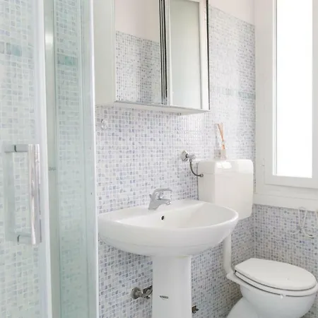 Comfortable And Charming Studio In Umbria Milan