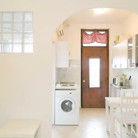 Comfortable And Charming Studio In Umbria Apartment